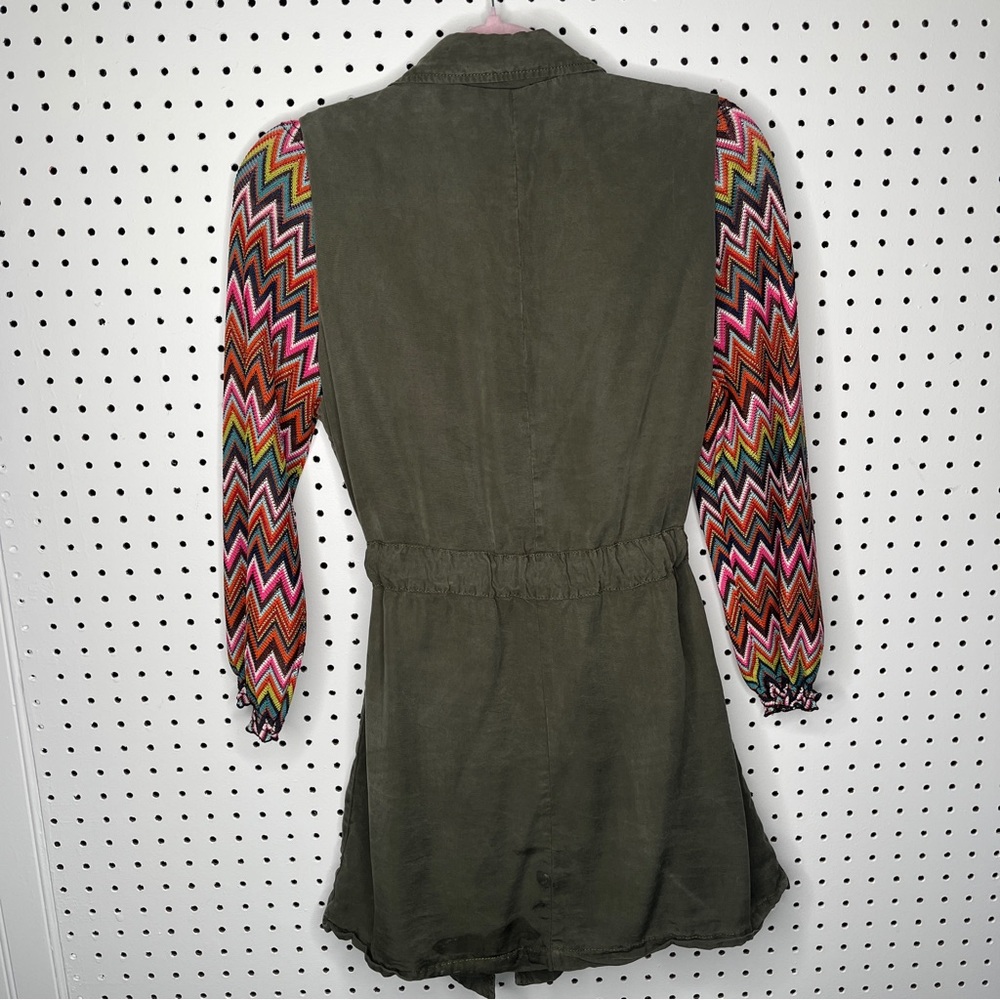 #15 Chevron Chic Bundle New Directions Top Velvet Heart Vest J. Jill Necklace - Picture 2 of 8